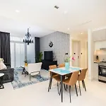 Luxe 1Br At Marina Vista Offering Sea Views P605