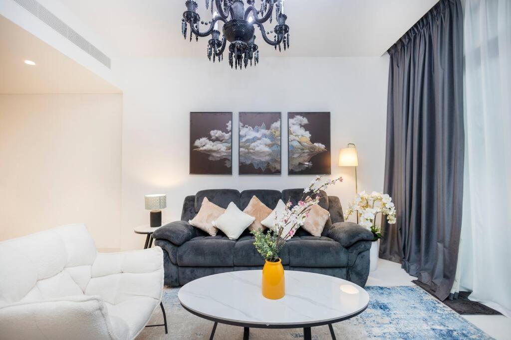 Apartment Luxe 1br At Marina Vista Offering Sea Views P605 Dubai