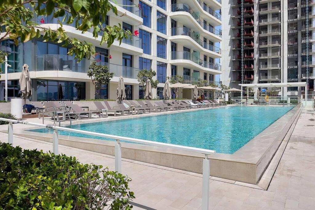 Apartment Luxe 1br At Marina Vista Offering Sea Views P605